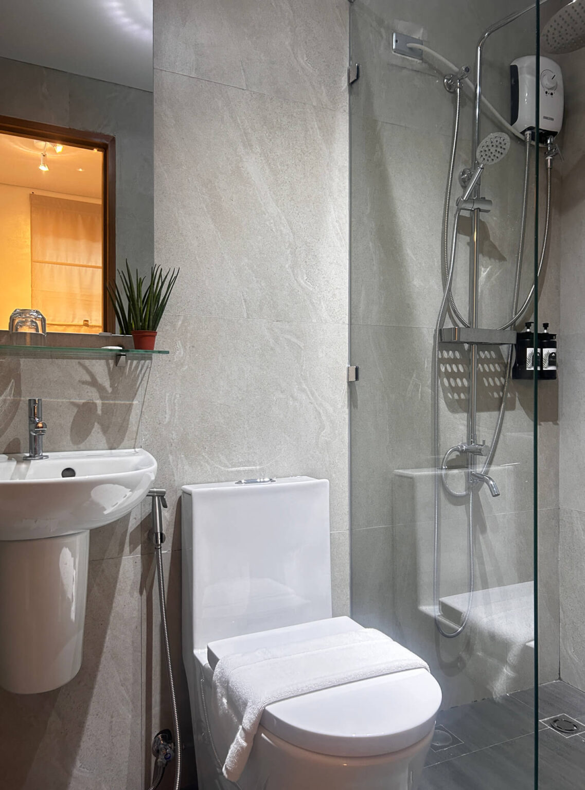 Bathroom | Verdant Villas