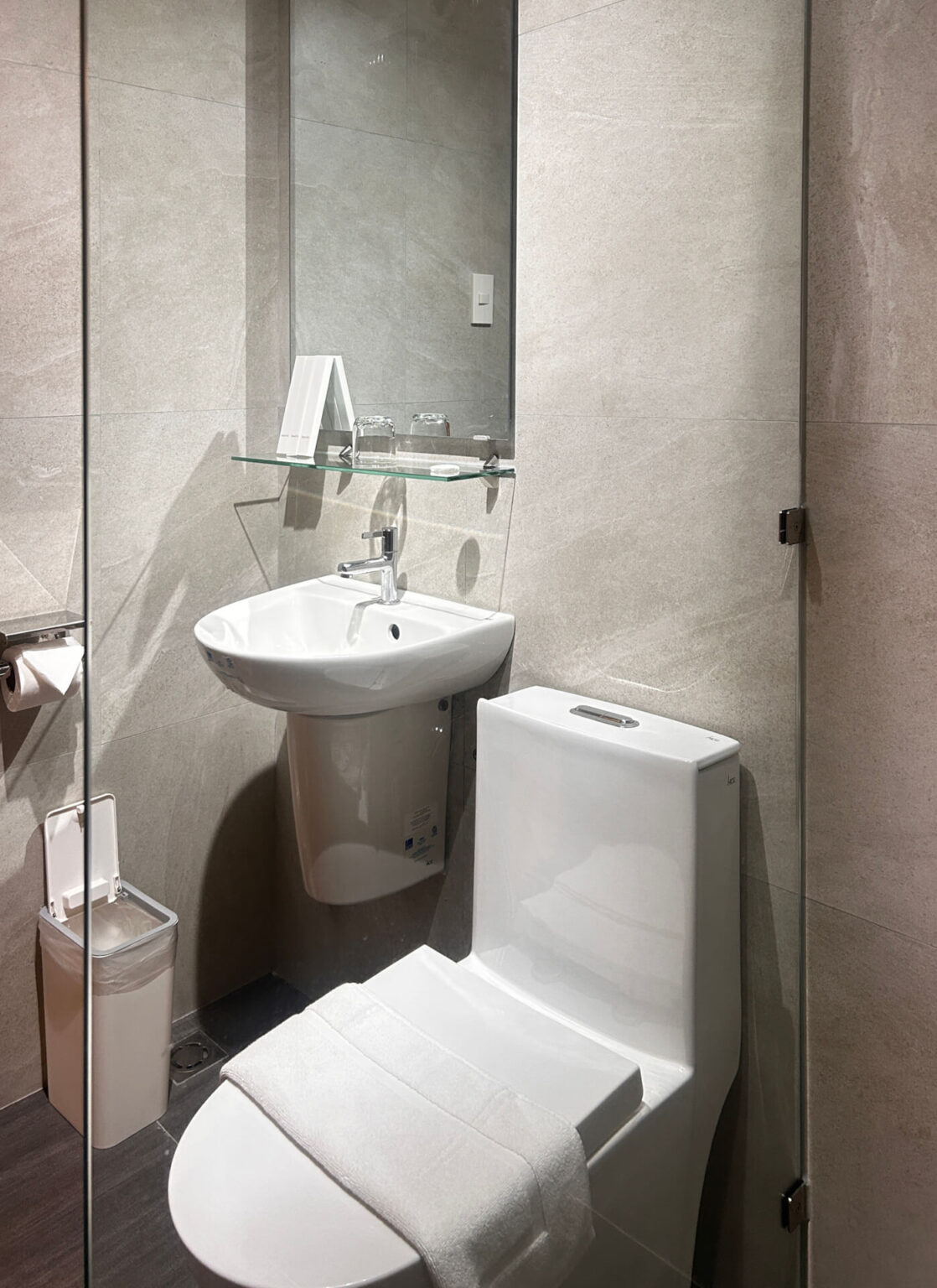 Bathroom | Verdant Villas